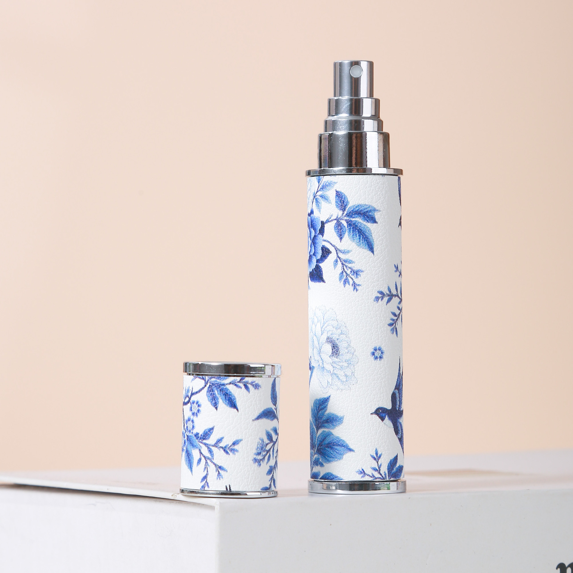 Perfume Fragrance Story - 10ML Travel Spray Bottle Porcelain Leather